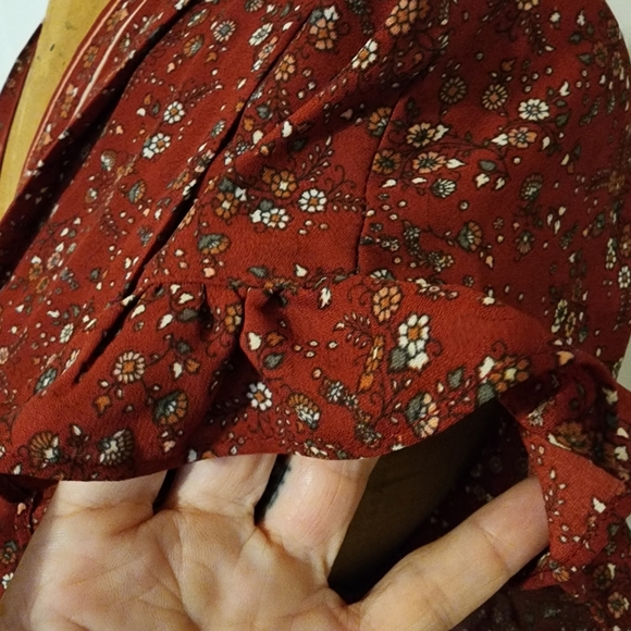 Ladies Max Studio Top Size M - Picture 5 of 10